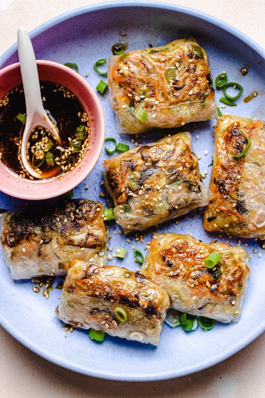 Crispy Chicken and Cabbage Rice Paper Dumplings